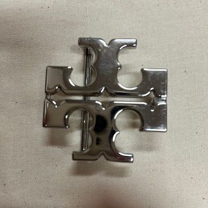 Tory Burch belt buckle